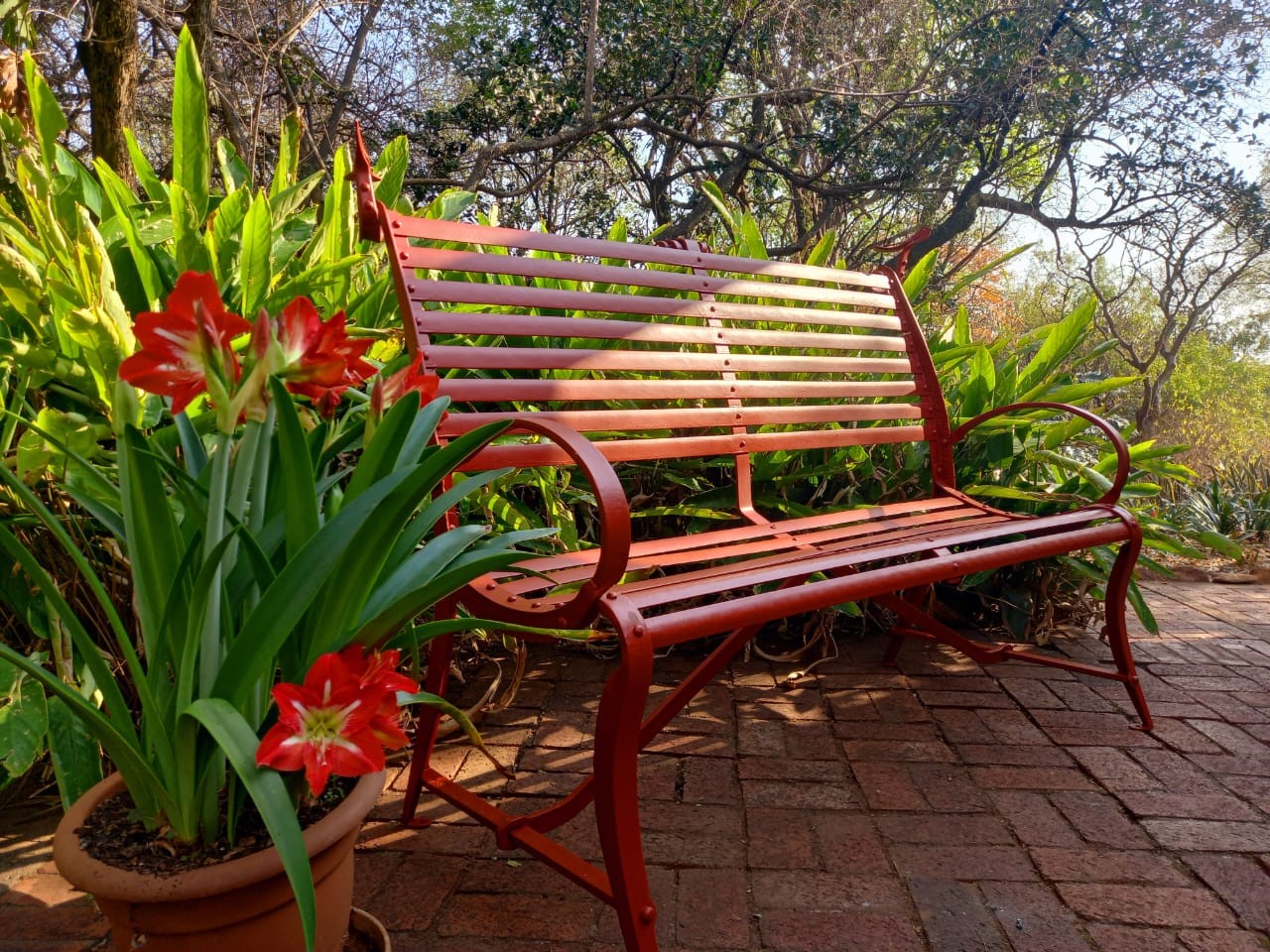 GardenBench
